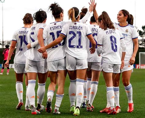 Real Madrid Femenino Paris Saint-Germain Féminines Possession 46% 54% Shots 13 14 Shots on Target 4 4 Corners 3 13 Fouls 10 8 Women's Champions …